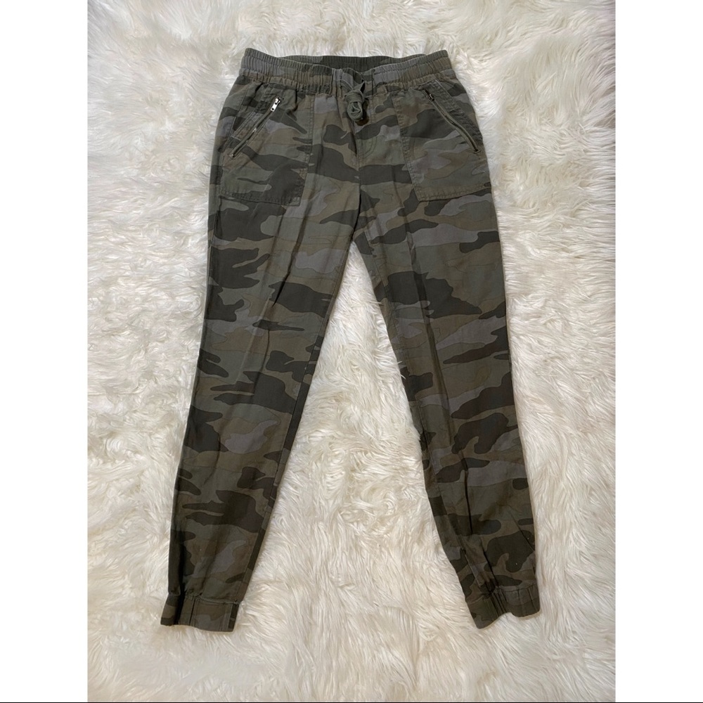 Garage Camo Pants